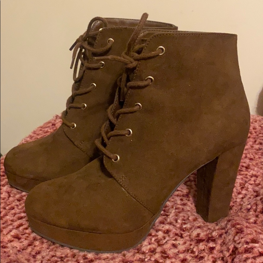 Heeled Ankle boots